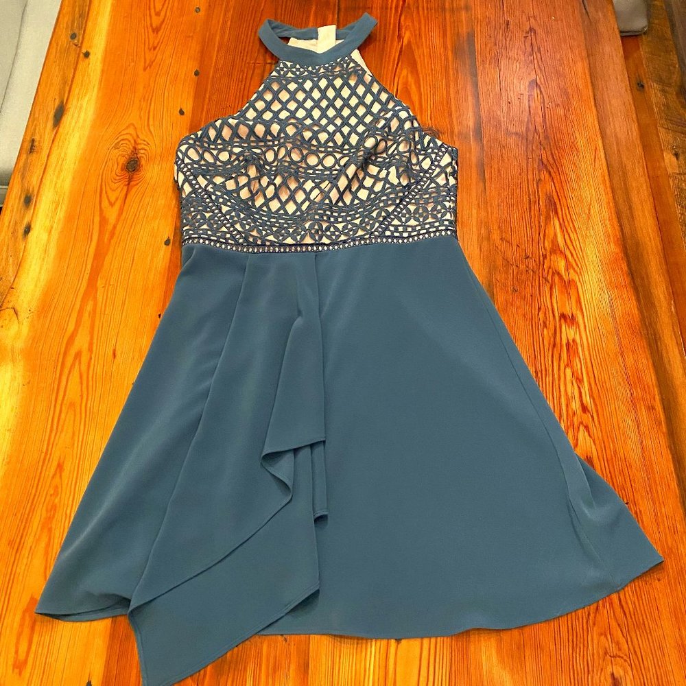 Style Stalker Blue/Tan Short Dress (Sz. M)